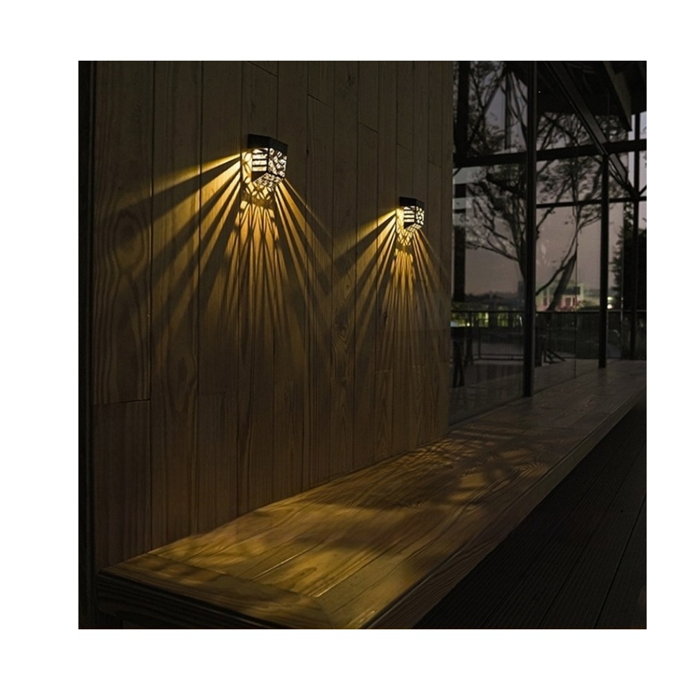 Solar Powered LED Garden Fence - Outdoor Lighting Black ulasan dan harga
